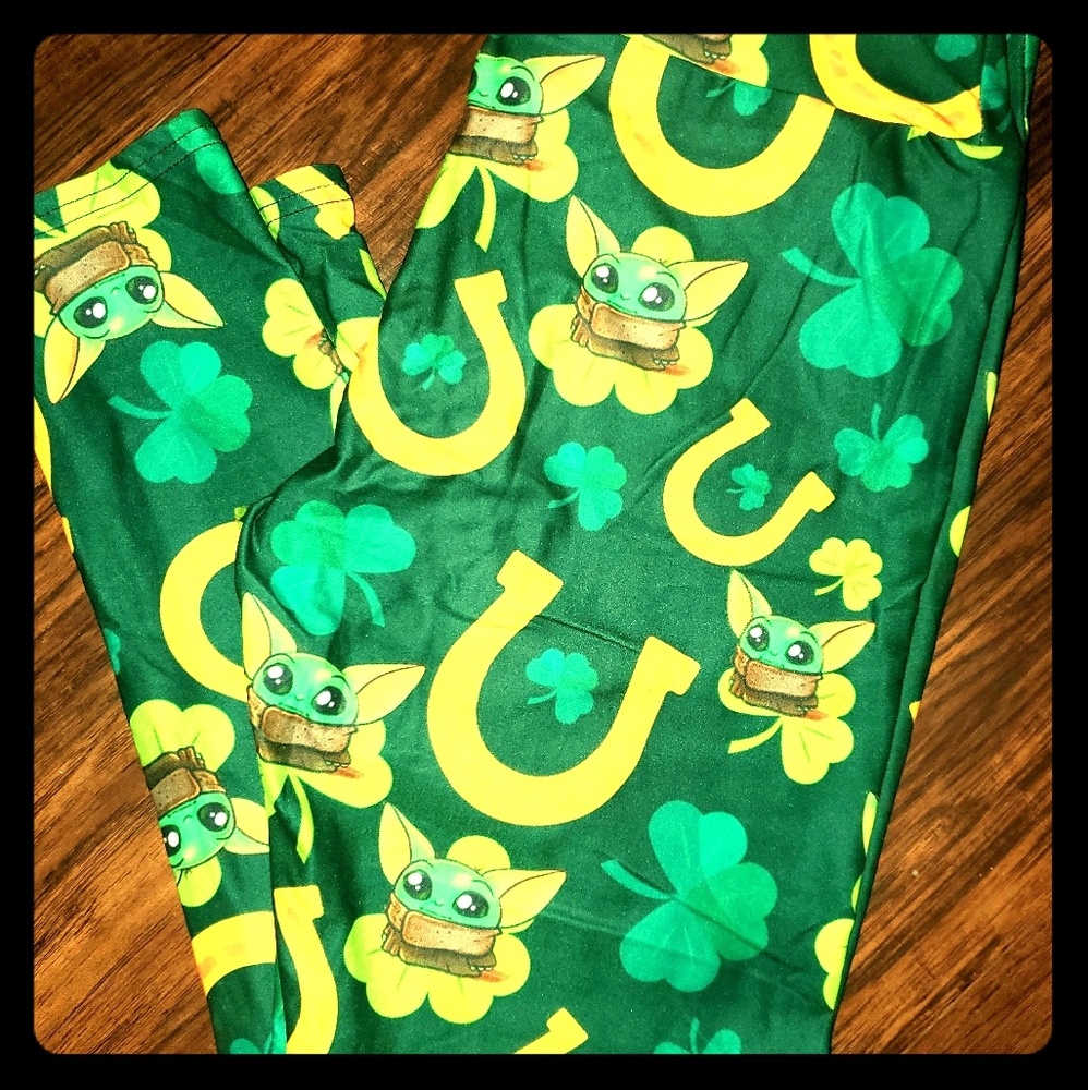 Baby yoda leggings